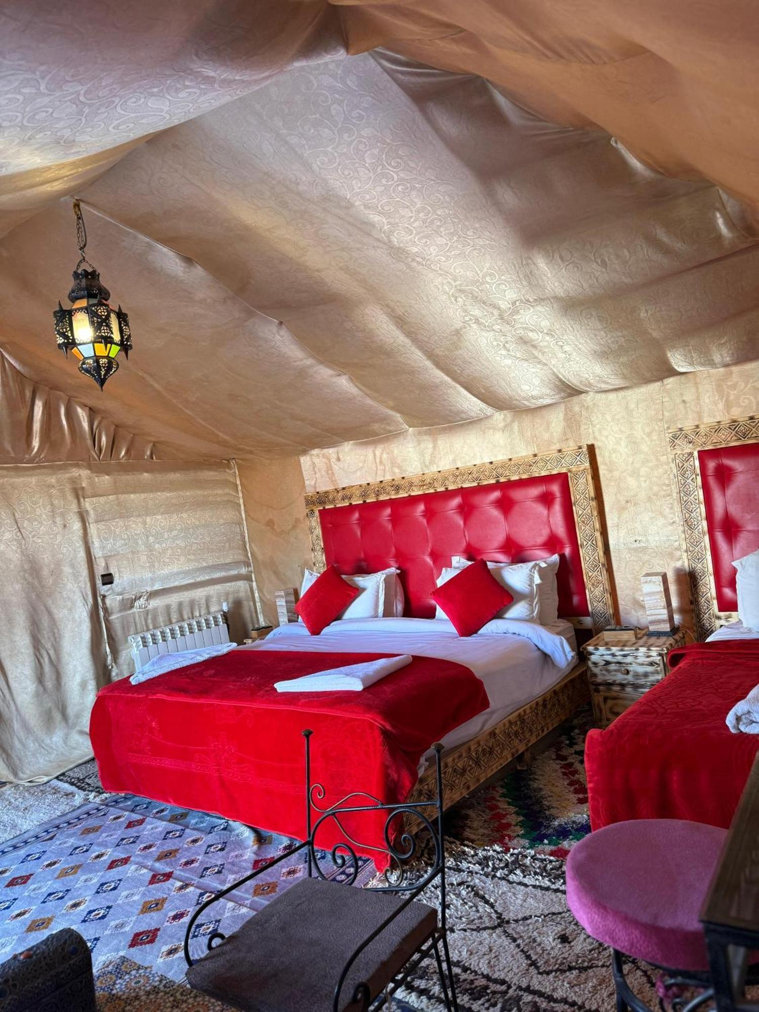 Desert Camp Camel & Sandboarding Merzouga Exterior foto